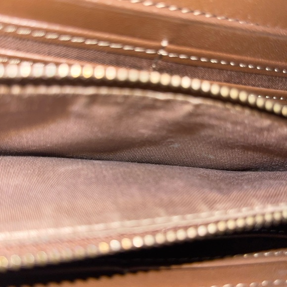 BURBERRY BLUE LABEL. Like New condition. EUC - Picture 8 of 9